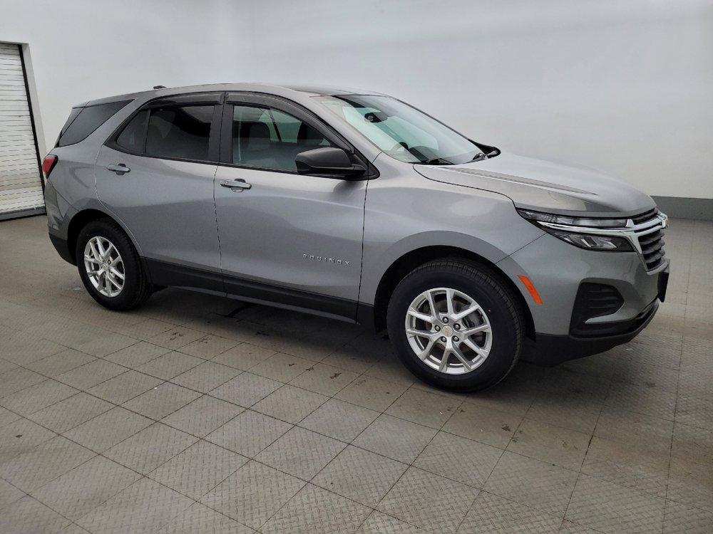 Used 2024 Chevrolet Equinox LS w/ LS Convenience Package image 11