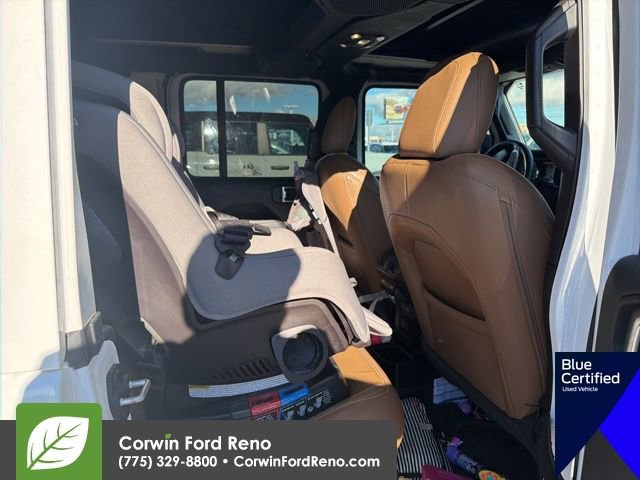 Used 2021 Jeep Wrangler Unlimited Sahara w/ Cold Weather Group image 15