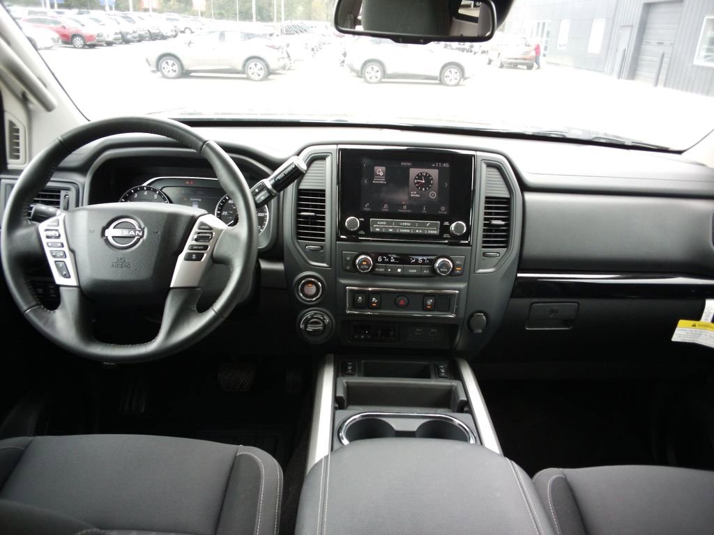 Certified 2024 Nissan Titan SV w/ SV Convenience Package image 15