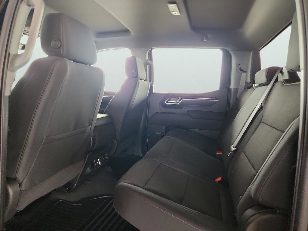 New 2026 GMC Sierra 1500 SLE RWD image 18