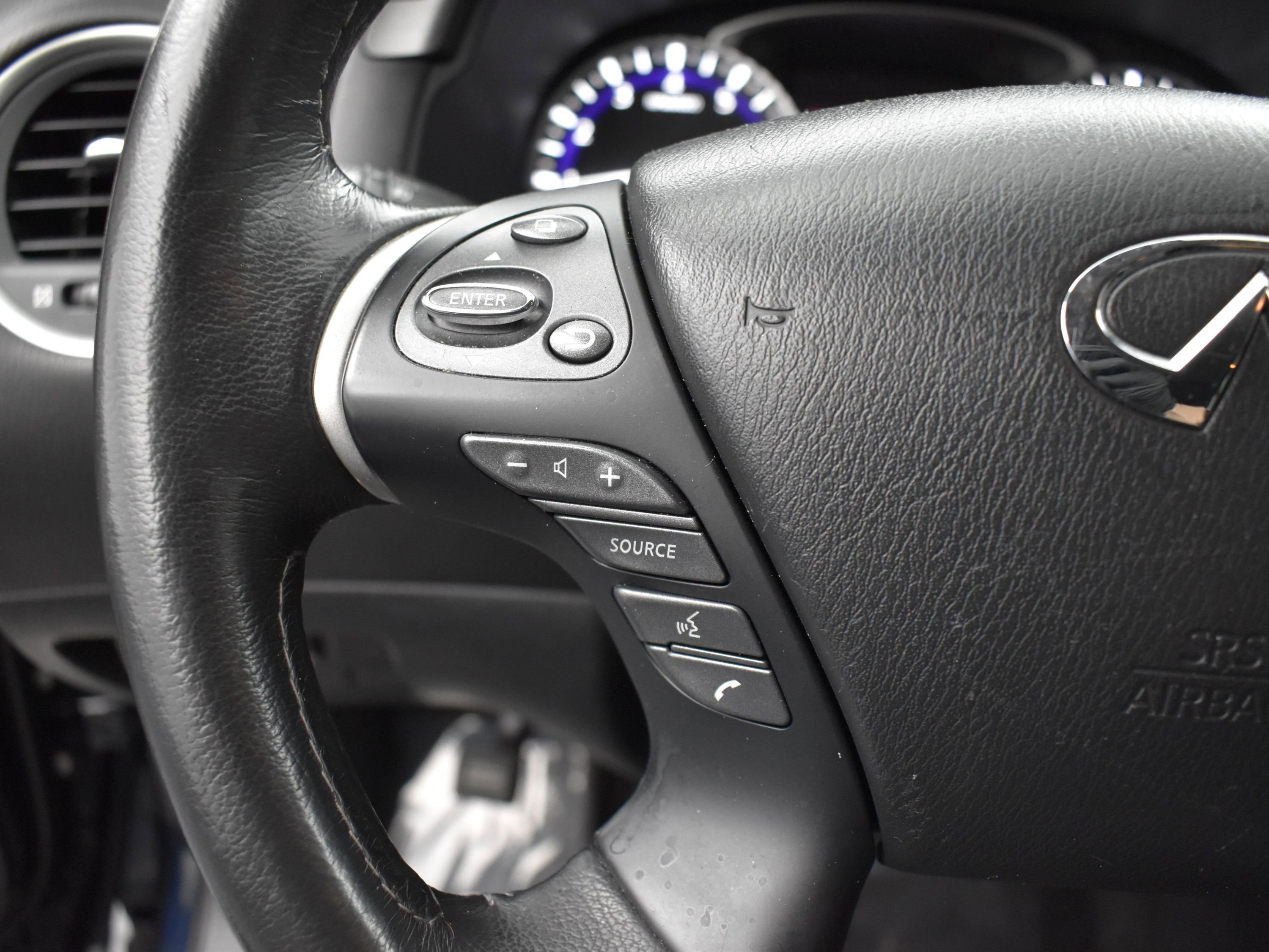 Used 2019 INFINITI QX60 Luxe w/ Essential Package image 14