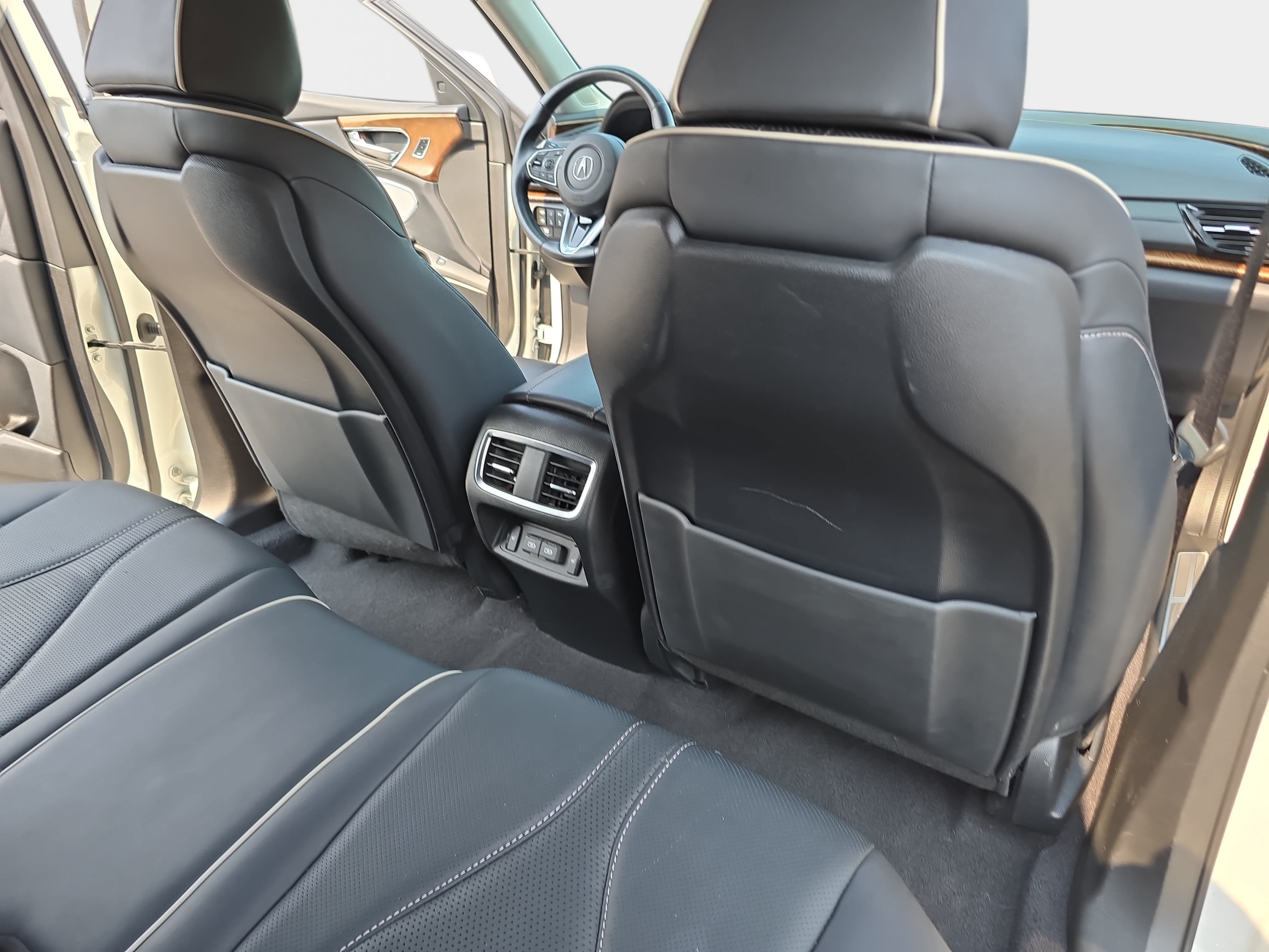 Used 2019 Acura RDX w/ Advance Package FWD image 11