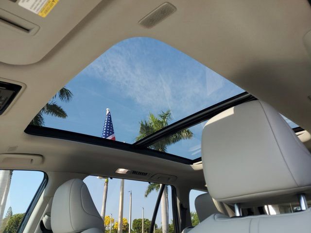 Used 2024 Toyota Grand Highlander XLE image 19