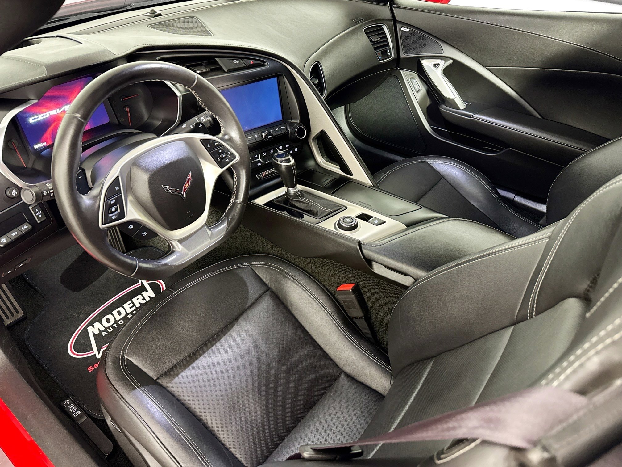 Used 2017 Chevrolet Corvette Stingray Convertible w/ 2LT Preferred Equipment Group RWD image 5