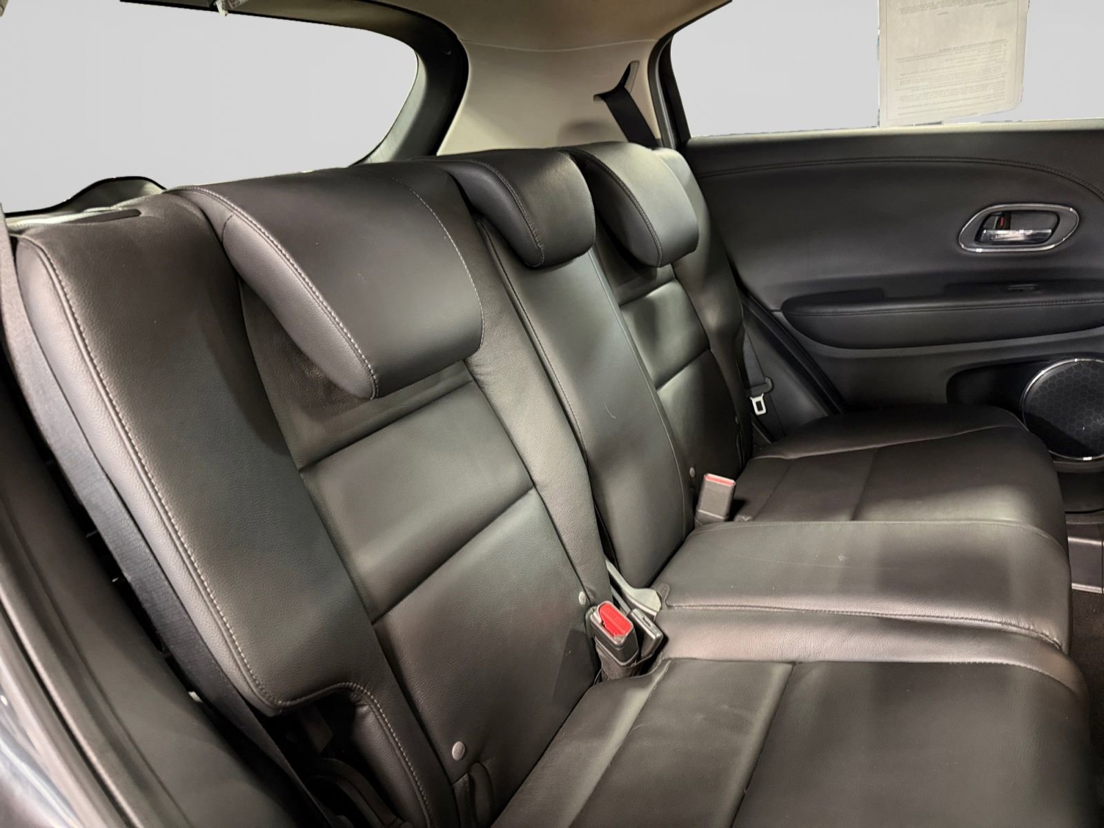 Used 2017 Honda HR-V EX-L image 25