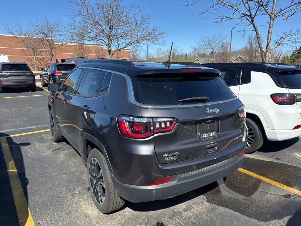 Used 2023 Jeep Compass Limited image 9