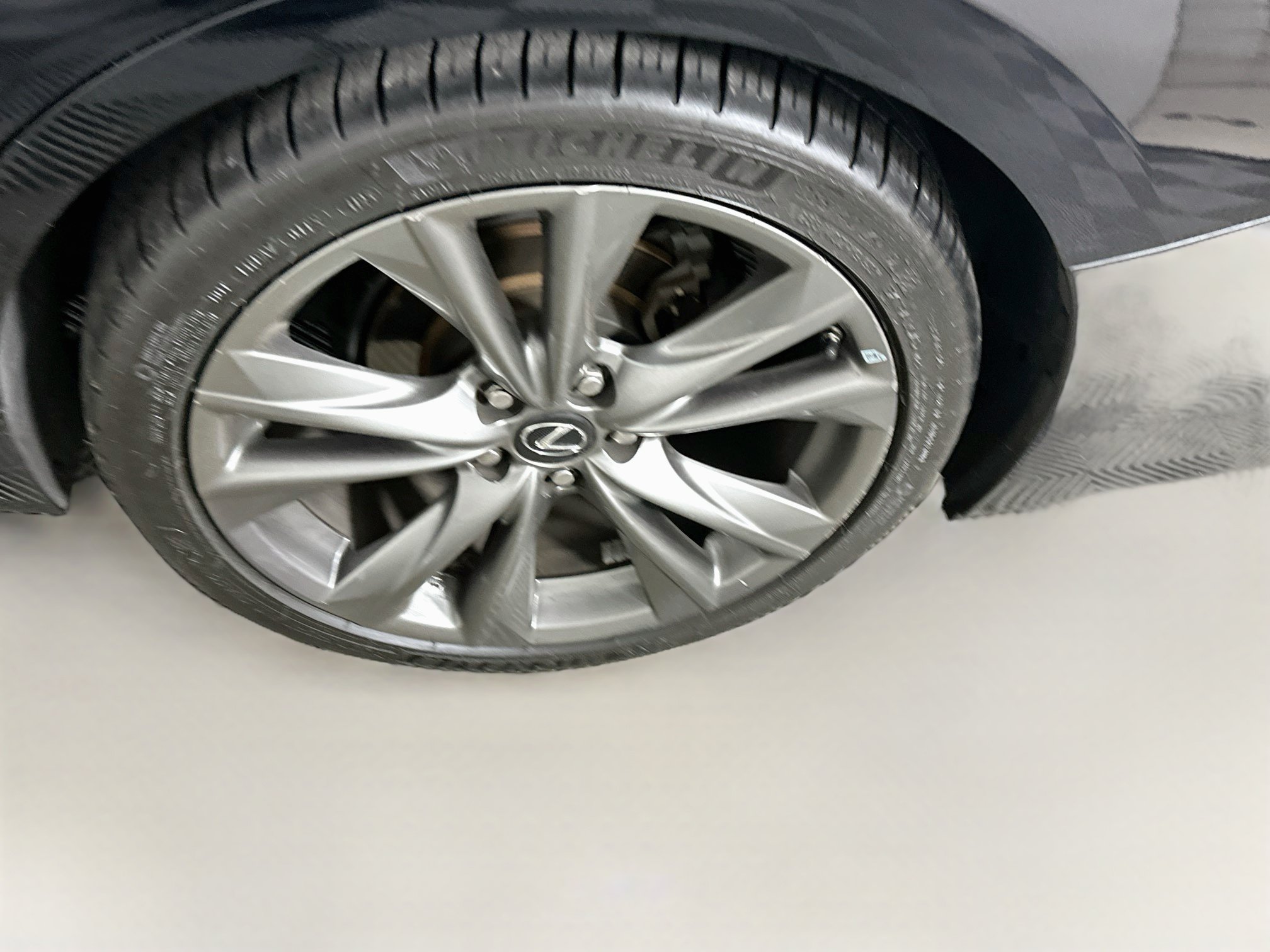 Used 2019 Lexus ES 350 F Sport w/ Accessory Package 2 FWD image 11