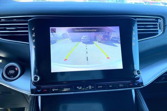 Used 2025 Jeep Wagoneer L Series II image 21