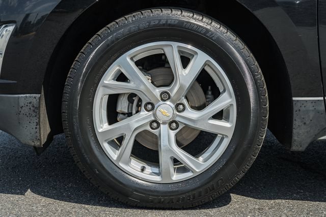 Used 2018 Chevrolet Equinox Premier FWD image 18