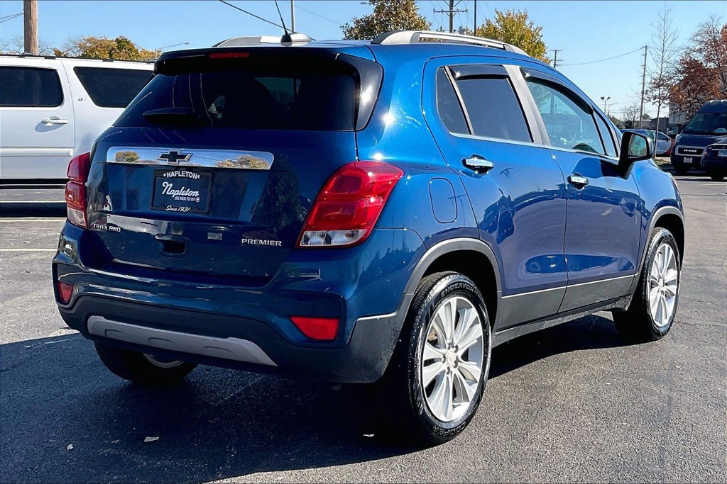 Used 2020 Chevrolet Trax Premier AWD/4WD image 17