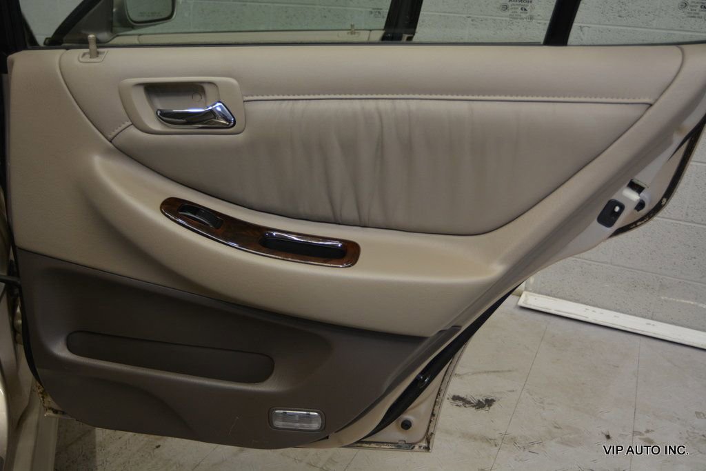 Used 2001 Honda Accord EX image 10