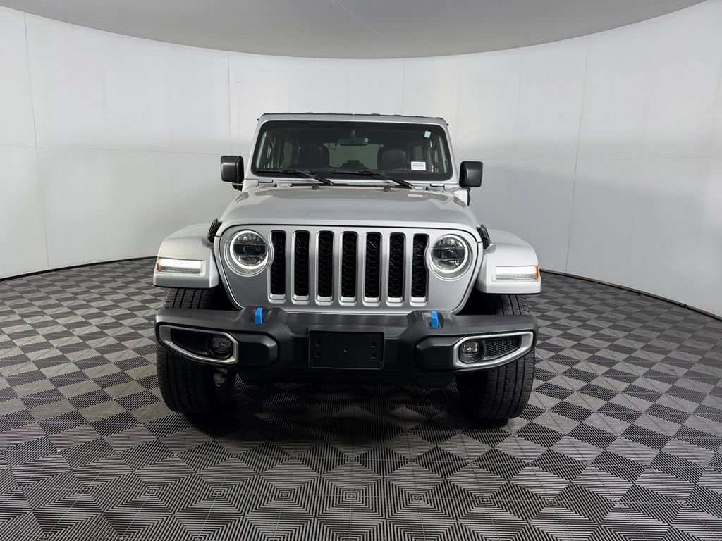Used 2023 Jeep Wrangler Unlimited Sahara AWD/4WD image 5