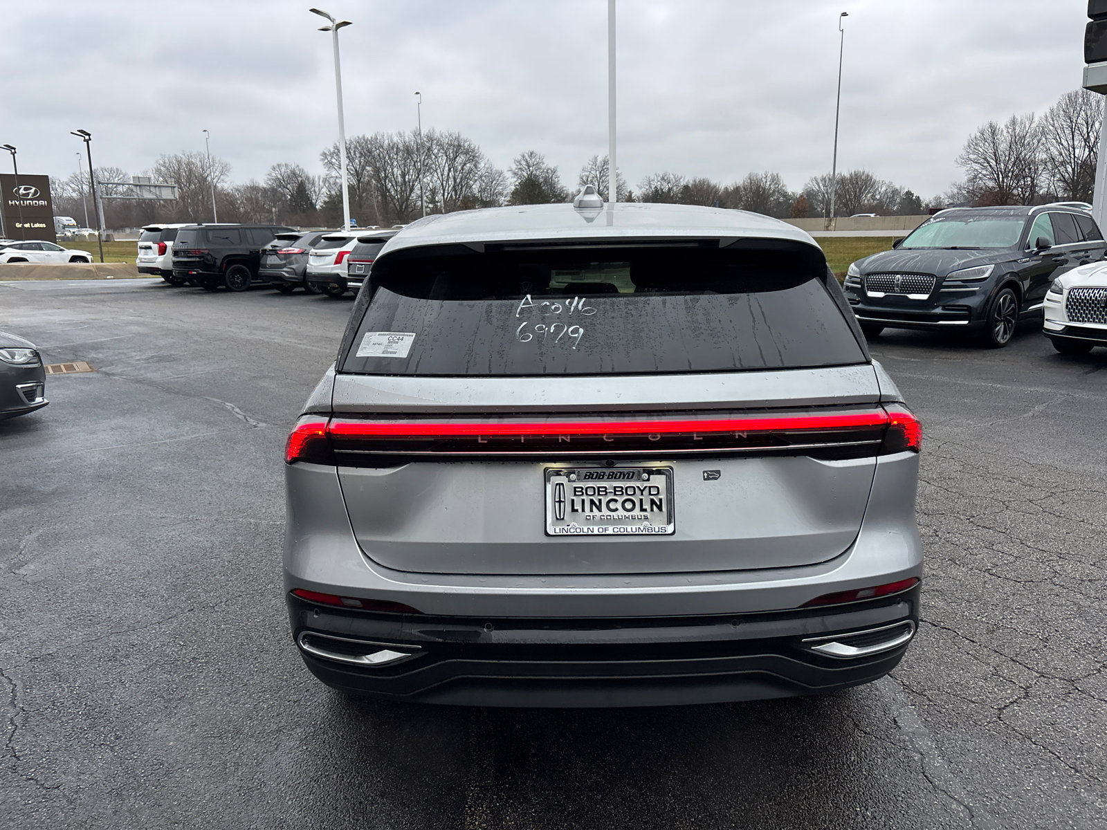 New 2026 Lincoln Nautilus Premier w/ Equipment Group 102A image 6