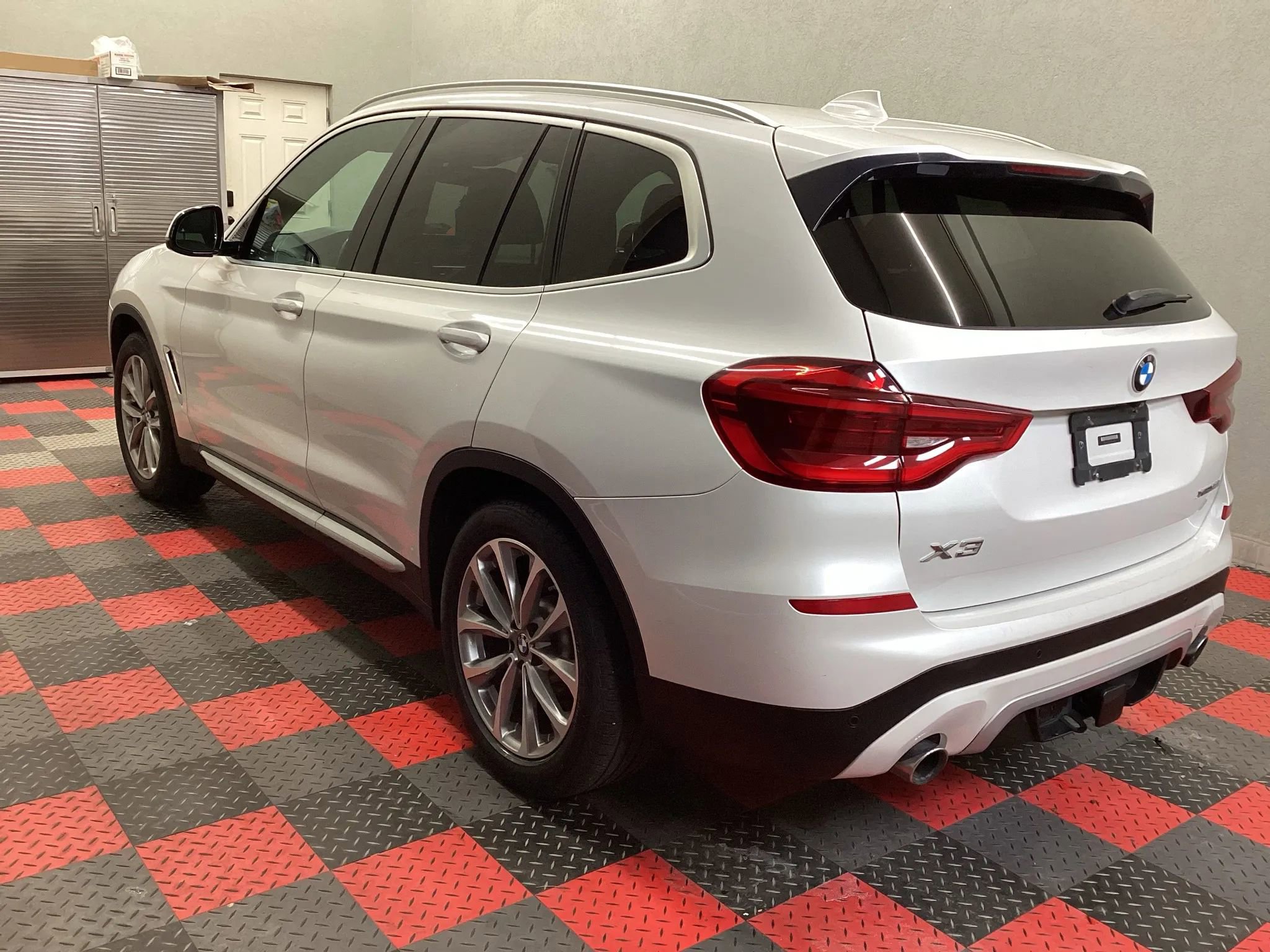 Used 2019 BMW X3 xDrive30i w/ Premium Package image 4