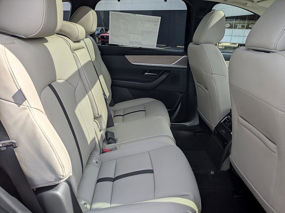 New 2026 MAZDA CX-90 3.3 Turbo w/ Premium Sport Pkg image 31