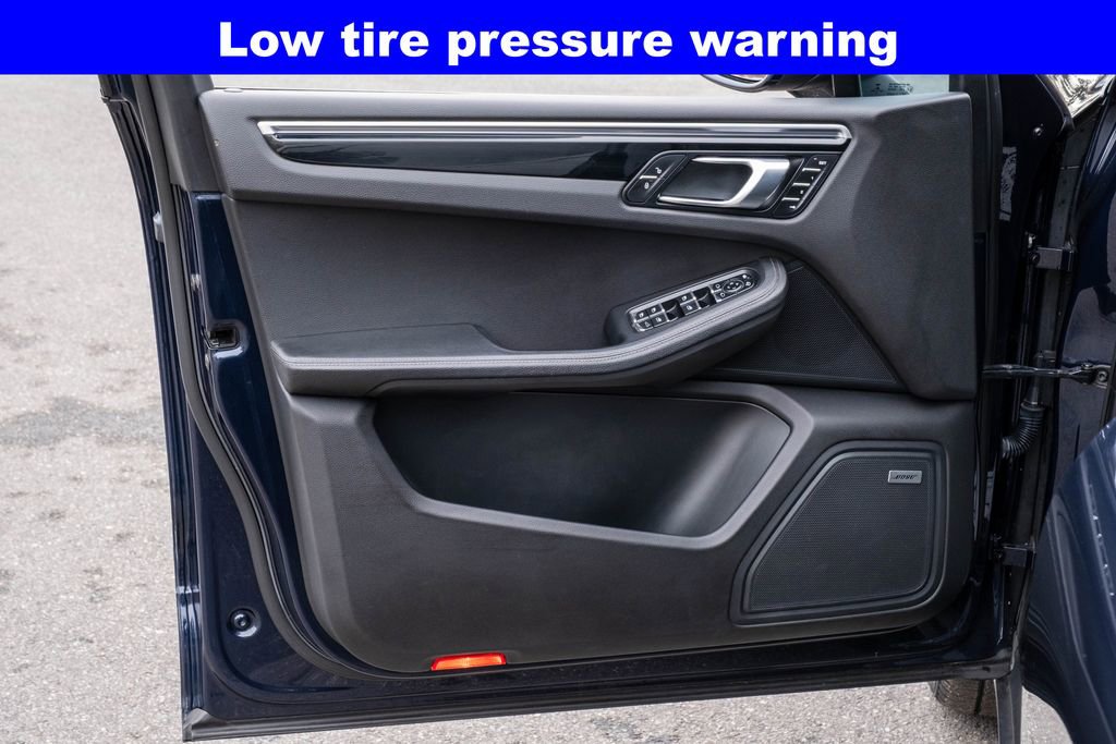 Used 2018 Porsche Macan Sport Edition image 11