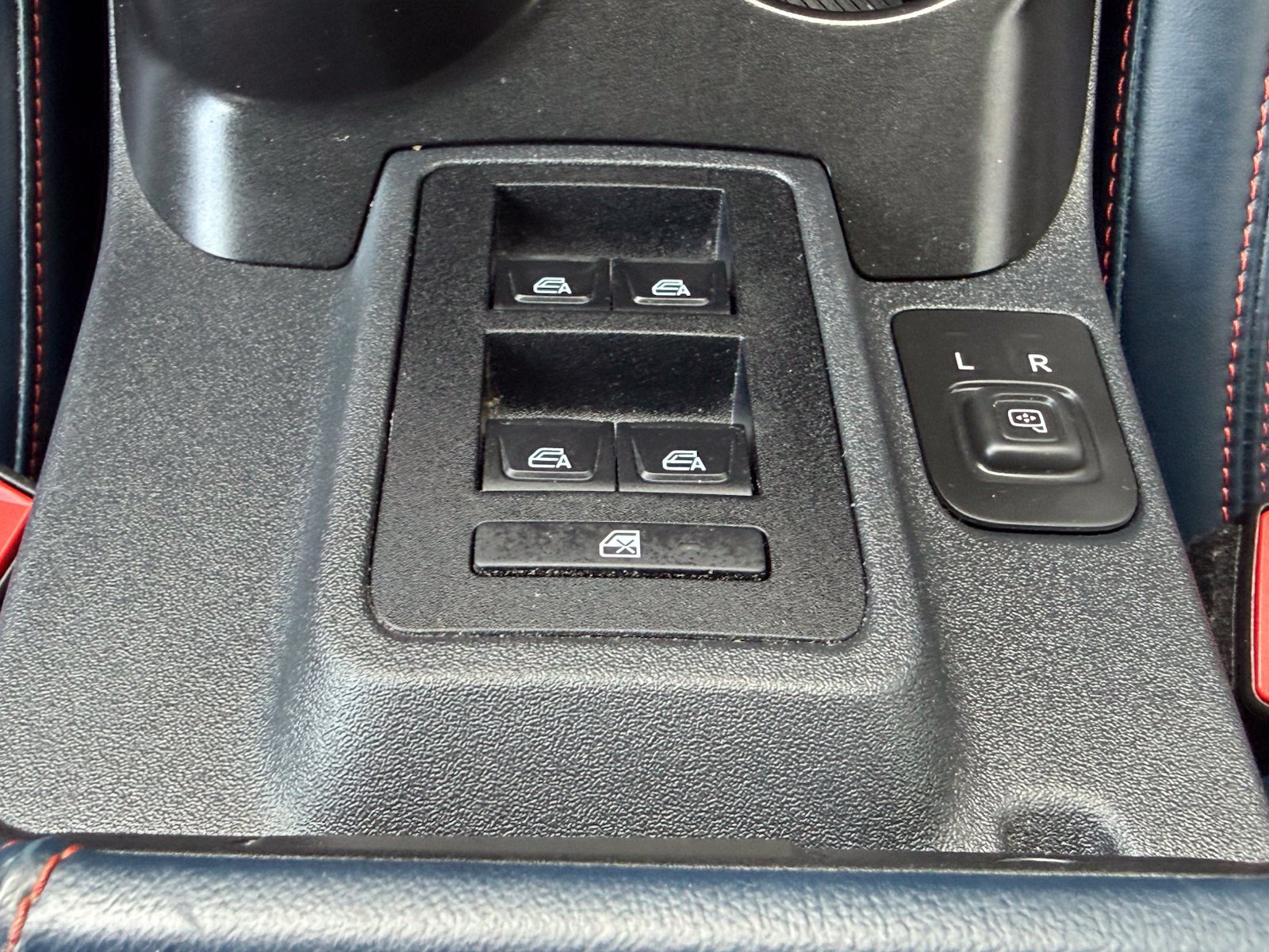 Used 2023 Ford Bronco Raptor AWD/4WD image 33
