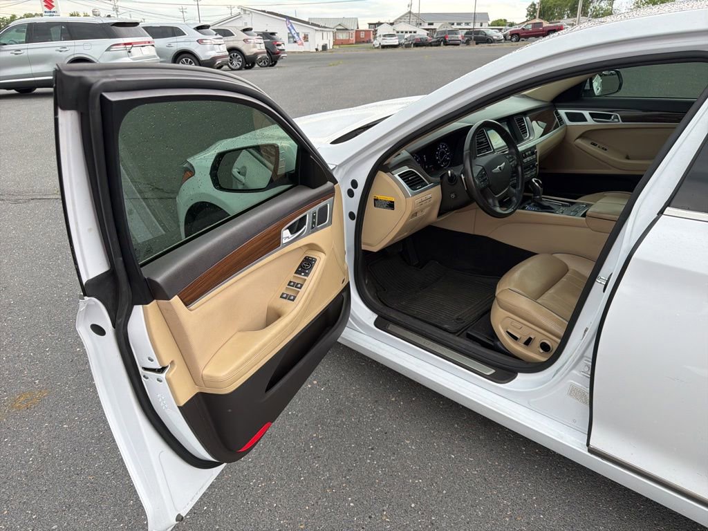 Used 2015 Hyundai Genesis 3.8 w/ Option Group 03 AWD/4WD image 13