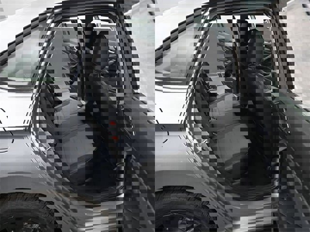 New 2025 Volkswagen Jetta SE image 13