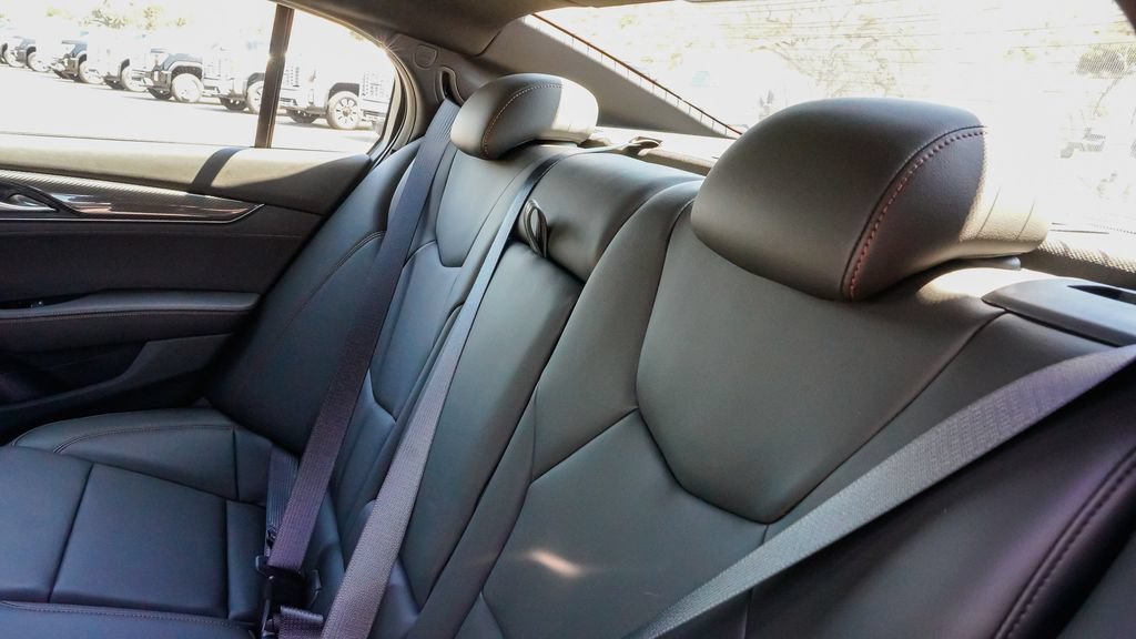 New 2026 Cadillac CT5 Sport w/ Technology Package RWD image 9