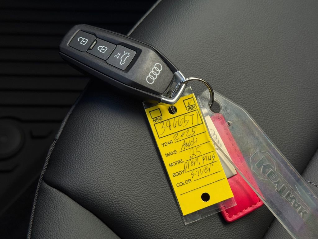 Used 2025 Audi Q5 Premium Plus image 37