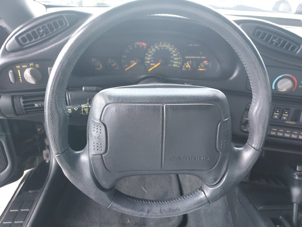 Used 1993 Chevrolet Camaro Z28 RWD image 17