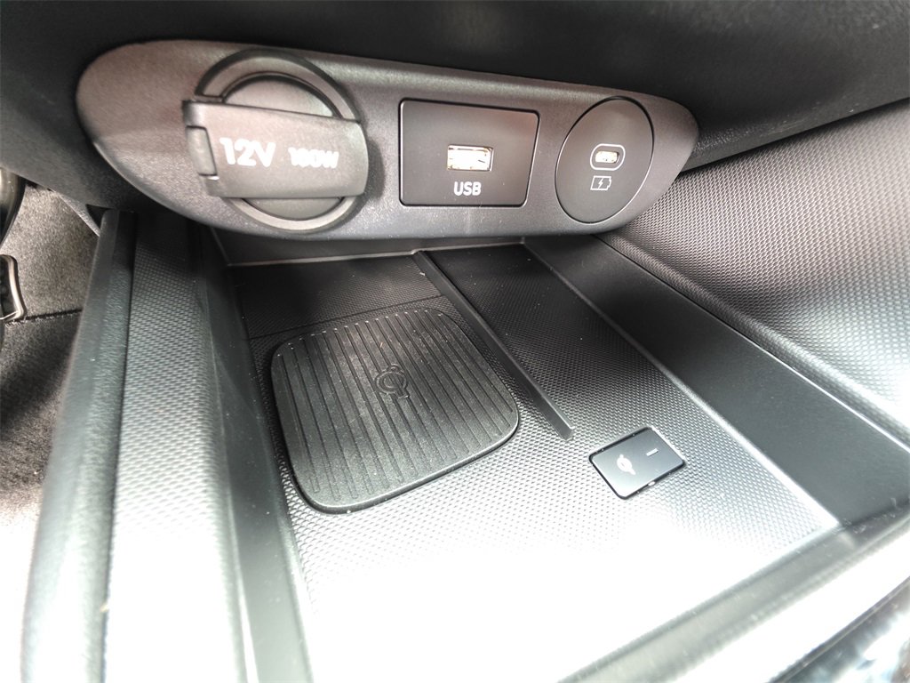 New 2025 Hyundai Elantra SEL image 34