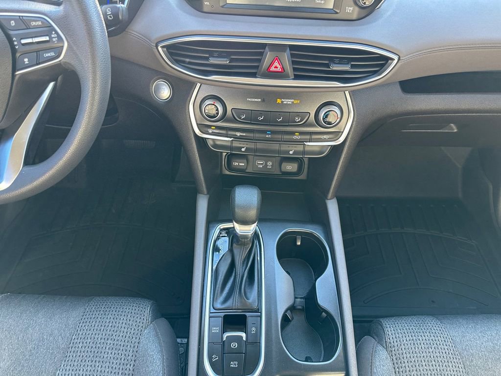 Used 2019 Hyundai Santa Fe SEL image 13
