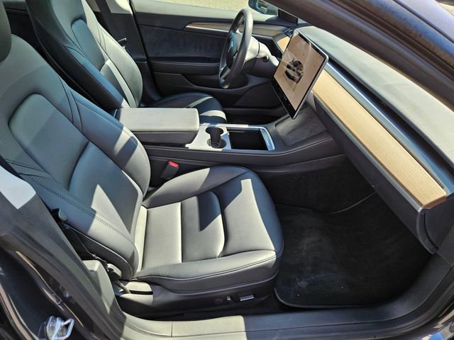 Used 2023 Tesla Model 3 Standard Range image 11