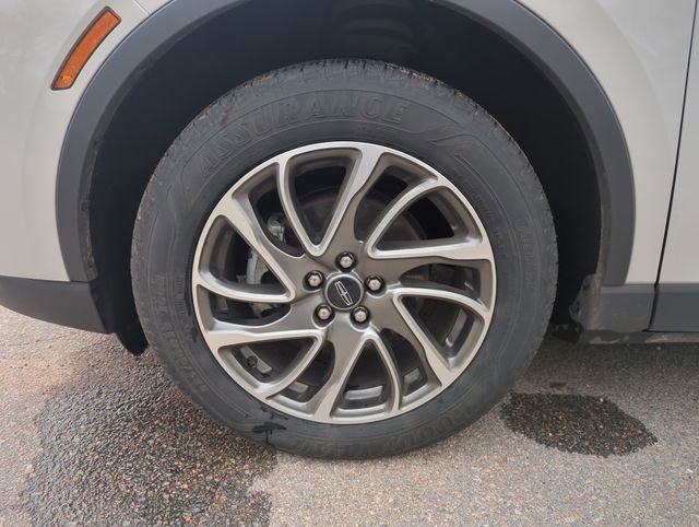 Used 2021 Lincoln Corsair AWD w/ Equipment Group 101A image 14