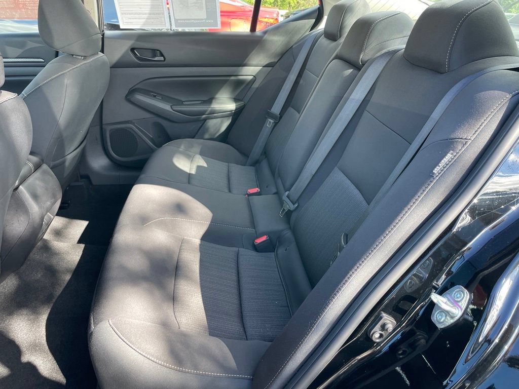 Certified 2024 Nissan Altima 2.5 SV w/ SV Premium Package AWD/4WD image 8