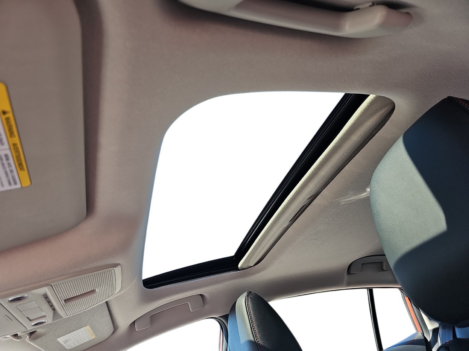 New 2027 Nissan Sentra SR w/ SR Premium Package FWD image 29