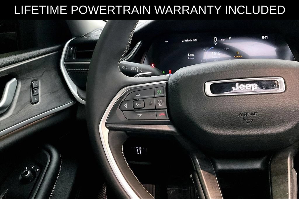 Used 2024 Jeep Grand Cherokee Limited w/ Black Appearance Package RWD image 26