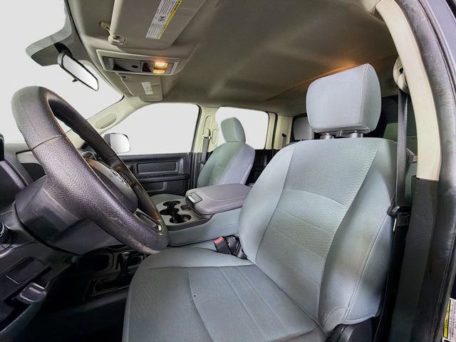 Used 2017 RAM 2500 Tradesman w/ Chrome Appearance Group image 11