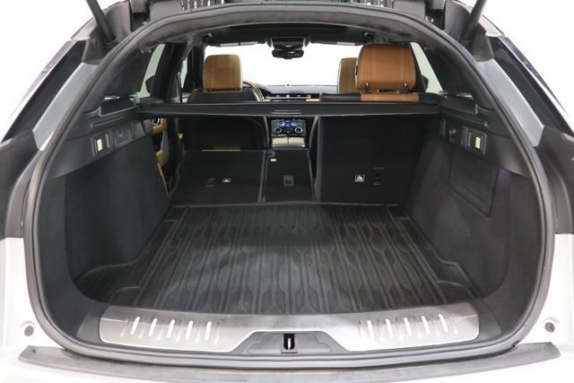 Used 2018 Land Rover Range Rover Velar R-Dynamic HSE AWD/4WD image 32