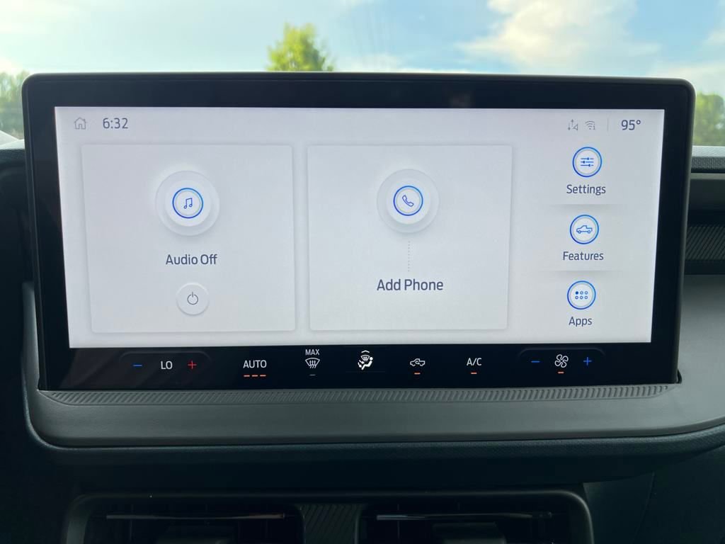 New 2025 Ford Maverick XLT w/ Black Appearance Package image 22