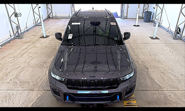 Certified 2024 Jeep Grand Cherokee Limited 4xe AWD/4WD image 2