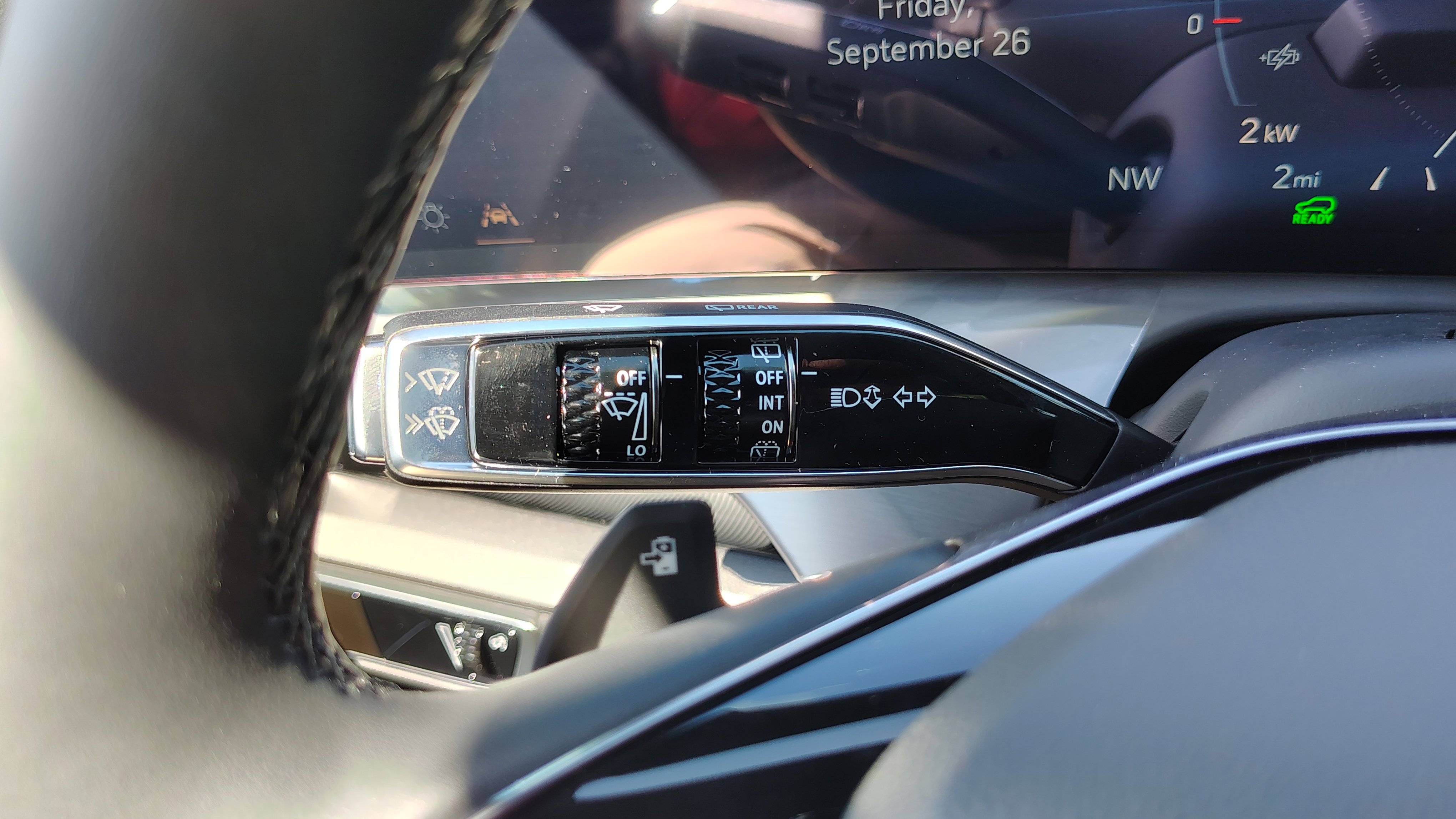 New 2026 Cadillac Vistiq Sport w/ LPO, Floor Liner Package image 18