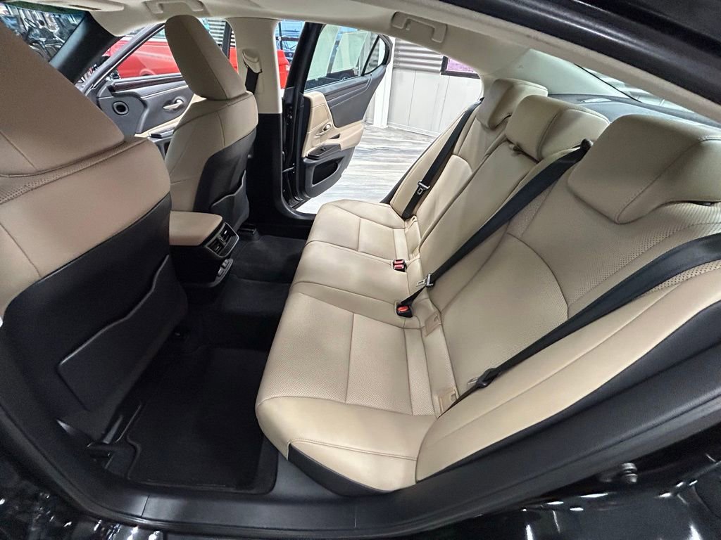 Used 2019 Lexus ES 350 w/ Premium Package image 46