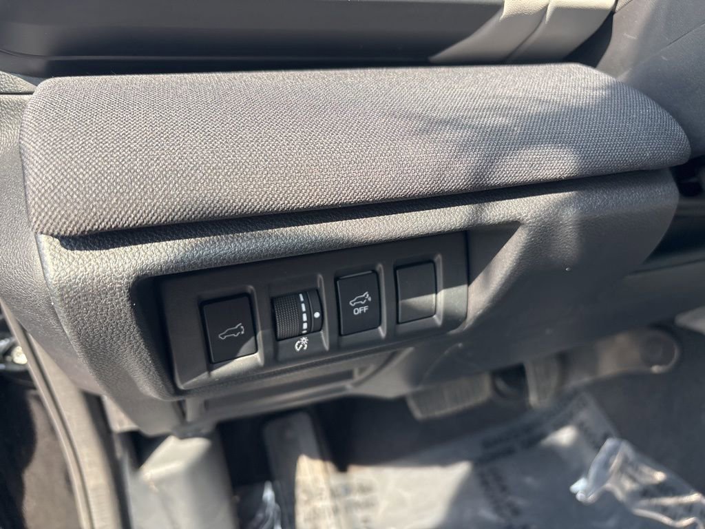 Certified 2025 Subaru Outback Premium w/ Popular Package #1A image 21