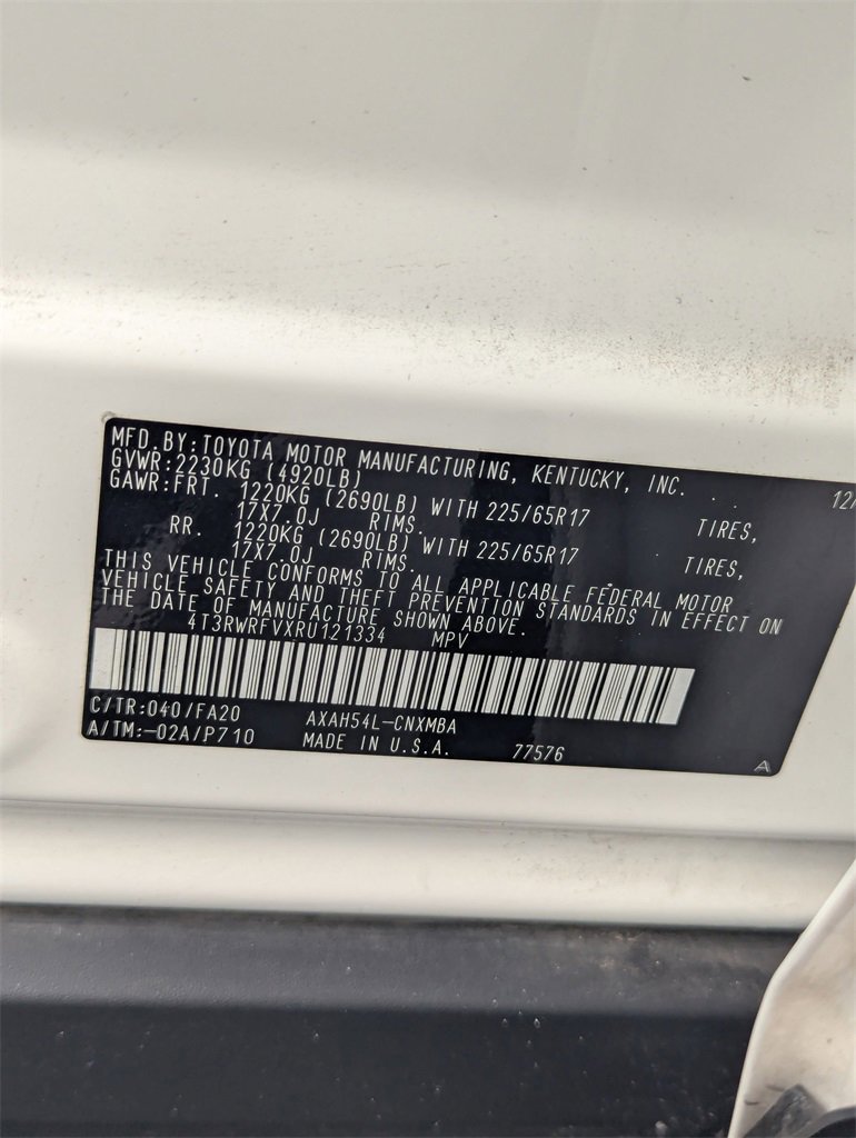 Used 2024 Toyota RAV4 XLE image 32