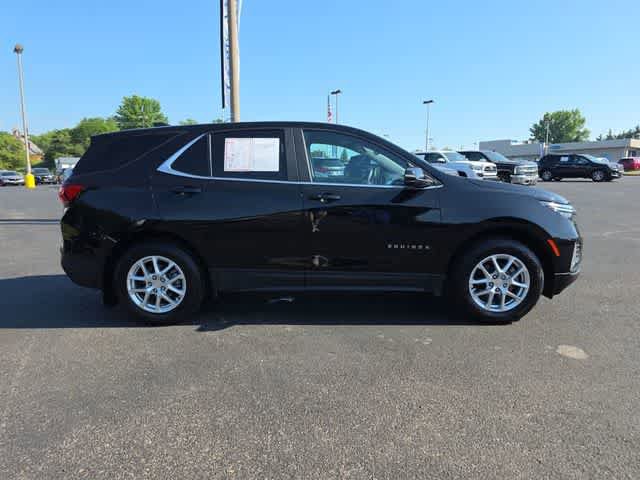 Used 2023 Chevrolet Equinox LT AWD/4WD image 3