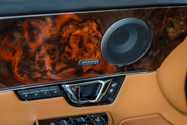 Used 2017 Jaguar XJ L Portfolio image 53