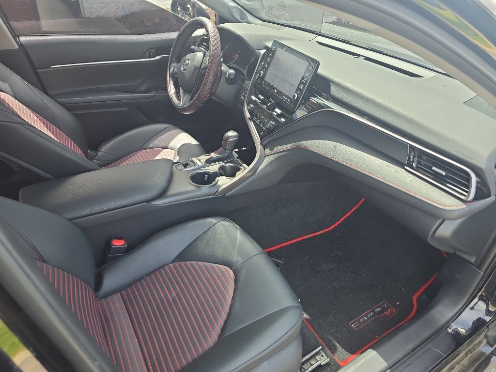 Used 2021 Toyota Camry TRD w/ TRD Package w/JBL Audio image 10