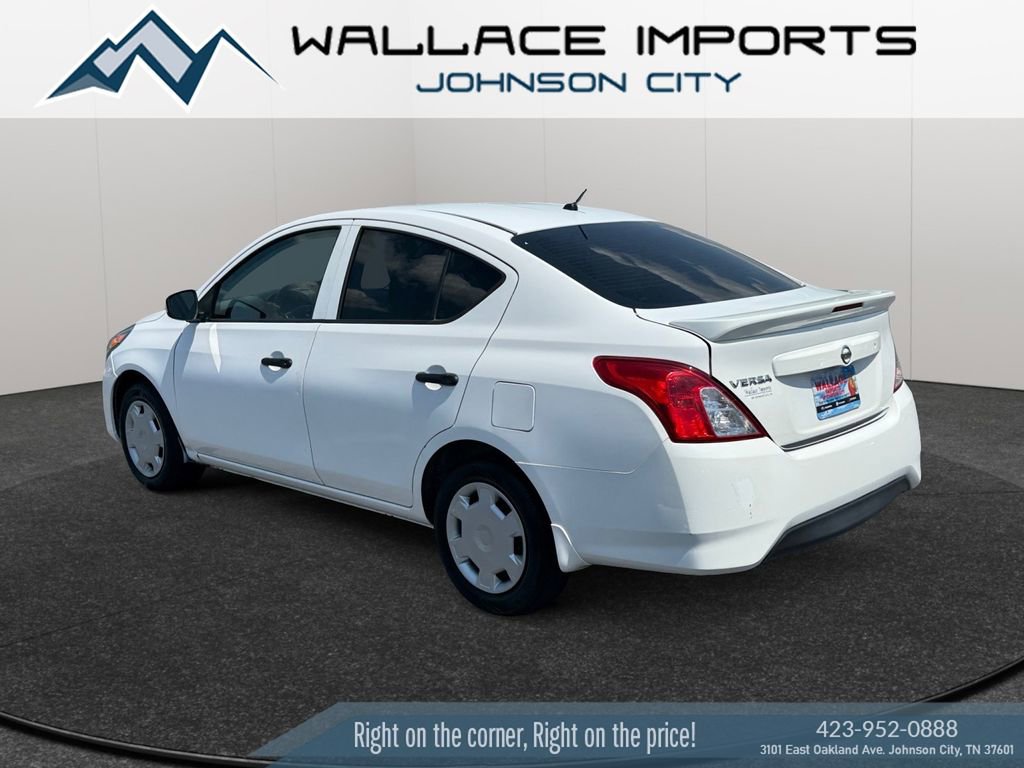 Used 2018 Nissan Versa S Plus FWD image 3