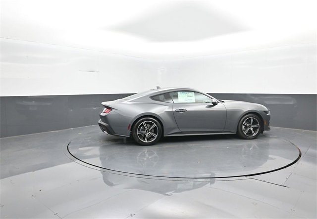 New 2025 Ford Mustang Coupe image 8