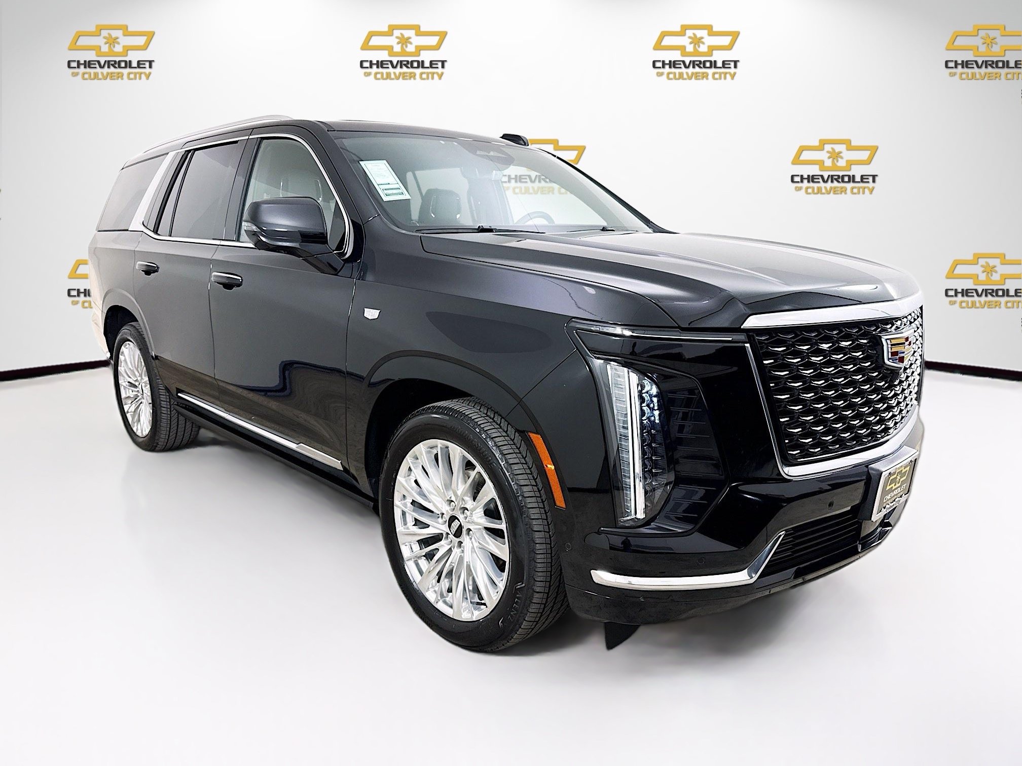 Used 2025 Cadillac Escalade Premium Luxury w/ Touring Package AWD/4WD image 1