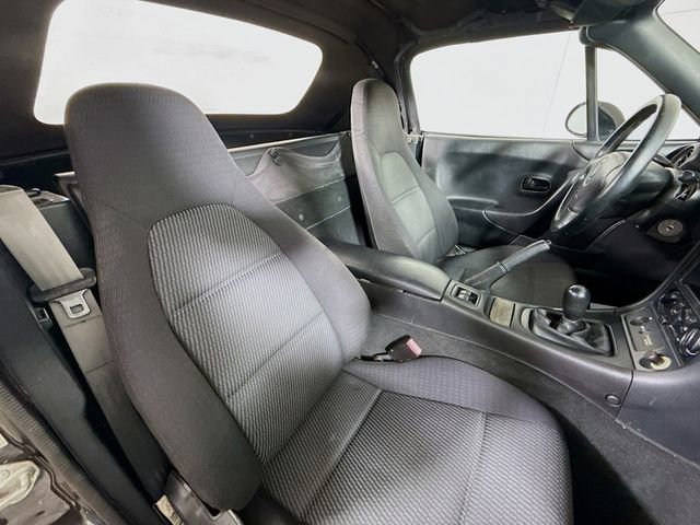 Used 1999 MAZDA MX-5 Miata RWD image 24