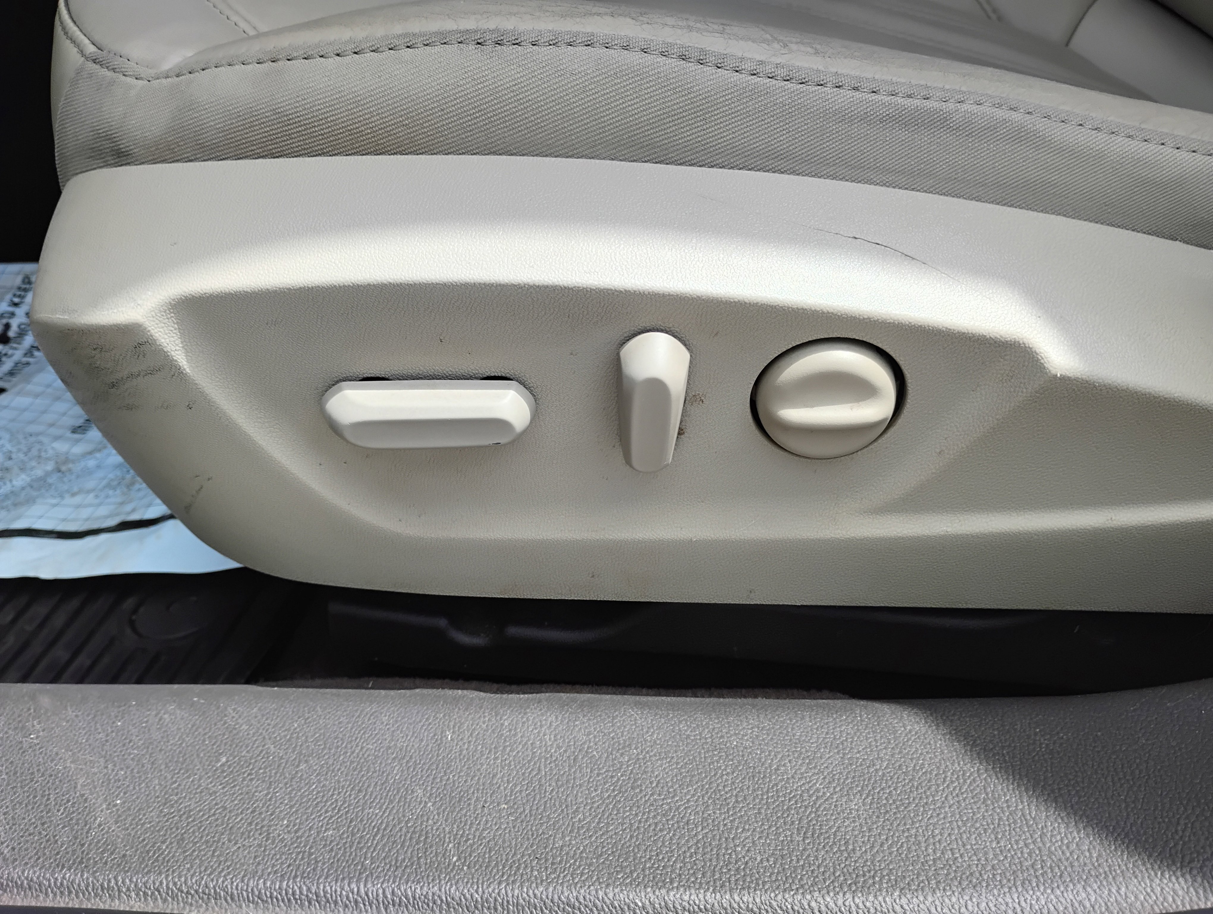 Used 2017 Buick Regal Premium FWD image 13