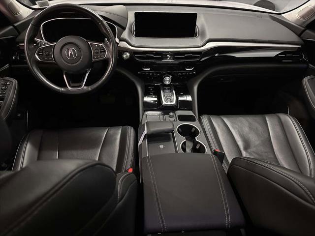 Used 2023 Acura MDX SH-AWD w/ Technology Package image 15